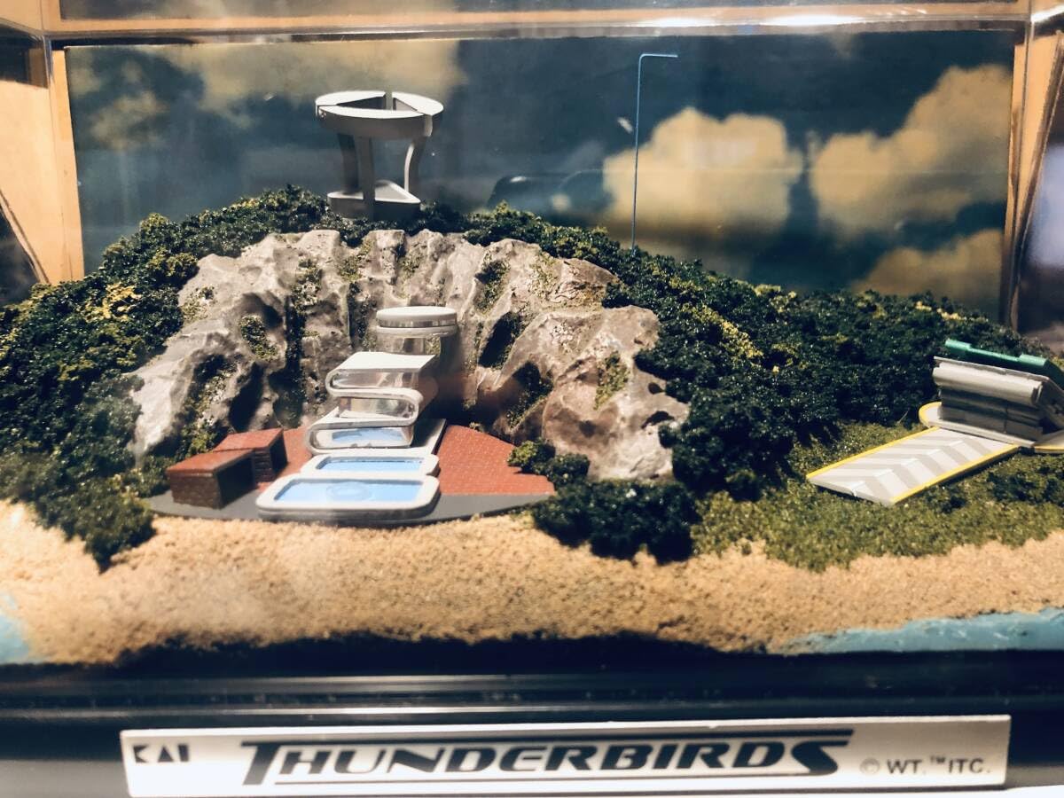 Amazon.co.jp: トレーシーアイランド ジオラマセット